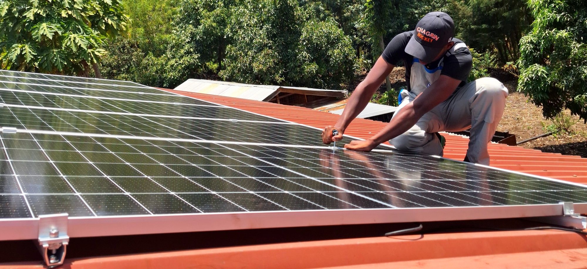 Solar panels layout and installation for 5kW 48V solar system