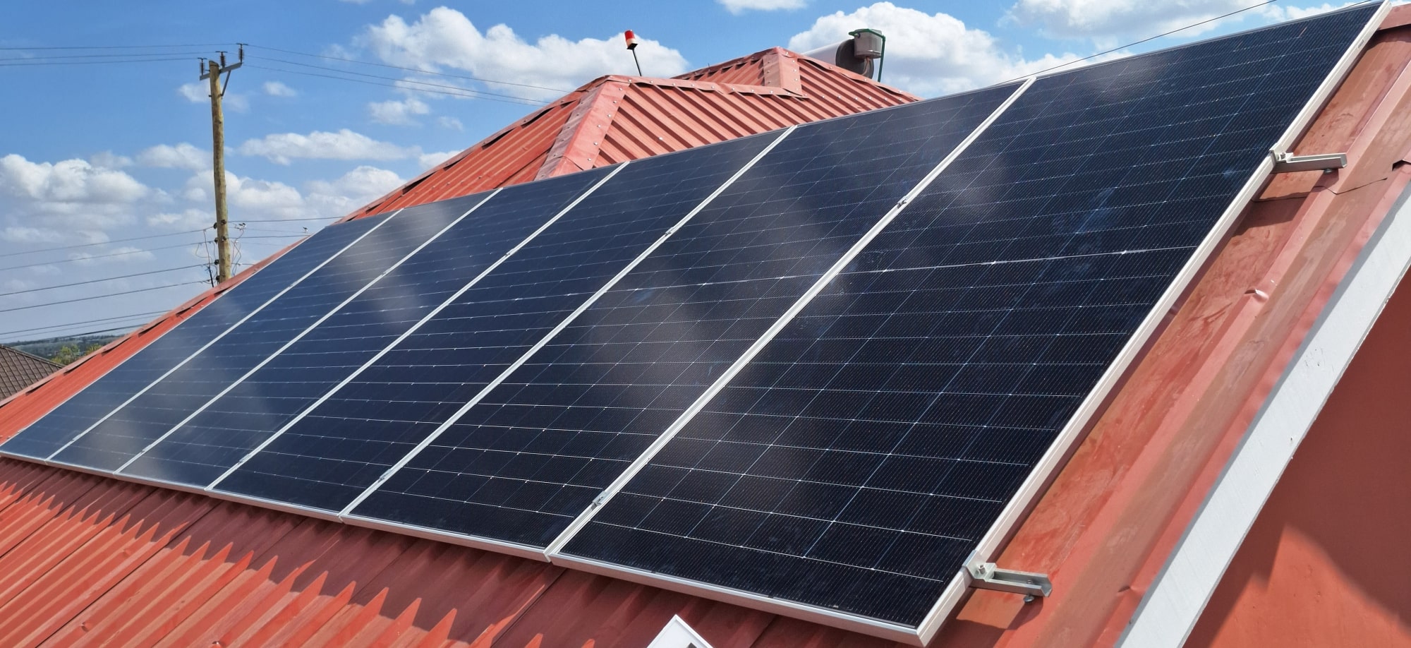 6pcs 610W Solar Panels Installation for 6kW 48V Solar System